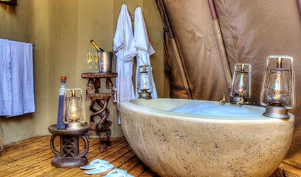 An amazing bath for honeymooners during their Okuti safari